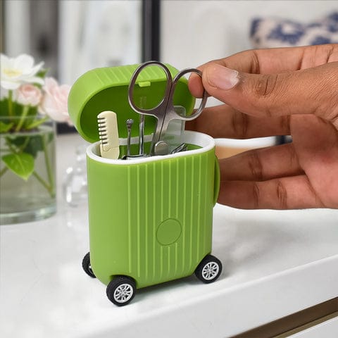 Manicure Kit, Pedicure tools for feet, Nail Clipper for women and Men, Perfect Gifts for Women and Men (8 Pcs Set / With Mini 4 Wheel Suitcase)